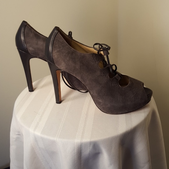 Talbots Erica Suede Lace Up Bootie (Gray) - Picture 4 of 5